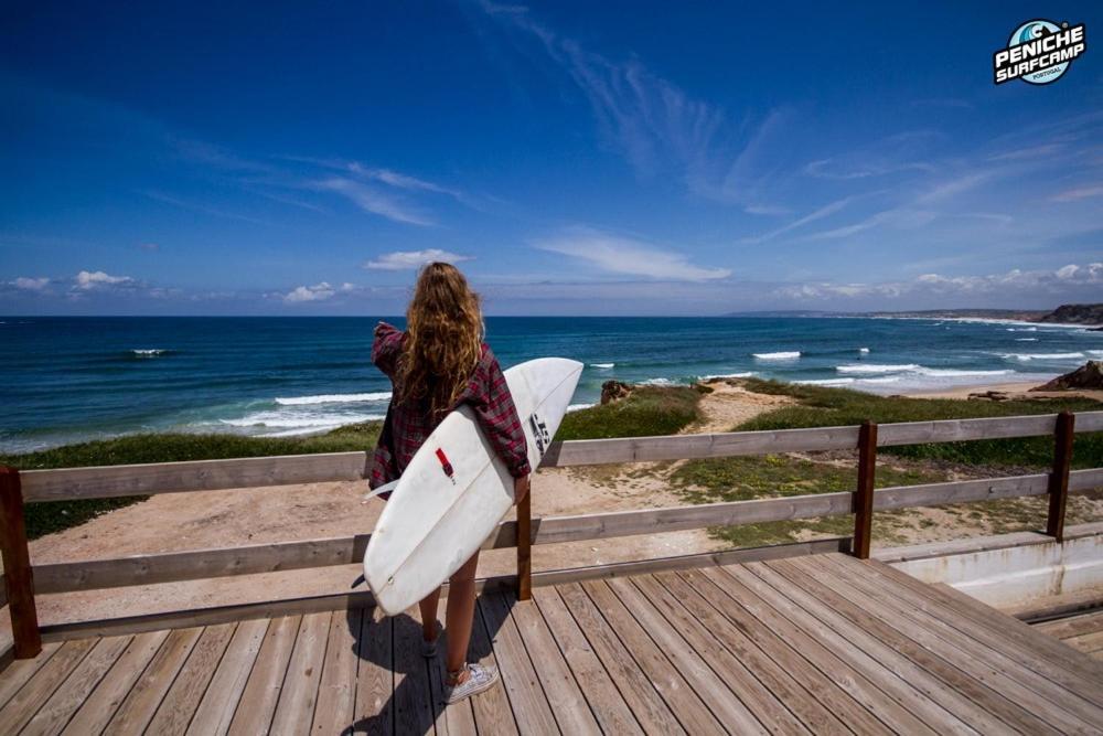 Estudios Lagido - Peniche Surf Camp Working Space & Surf เฟอร์เรล ภายนอก รูปภาพ