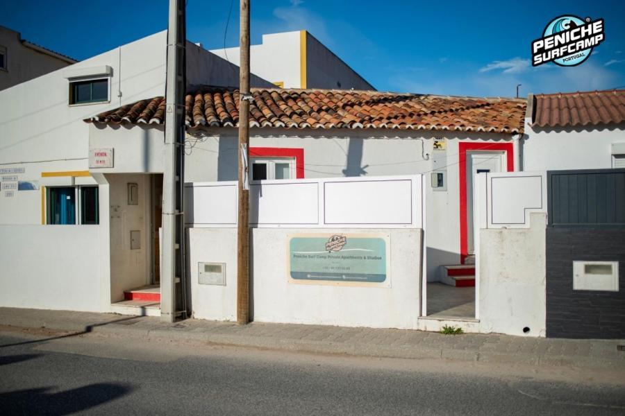 Estudios Lagido - Peniche Surf Camp Working Space & Surf เฟอร์เรล ภายนอก รูปภาพ