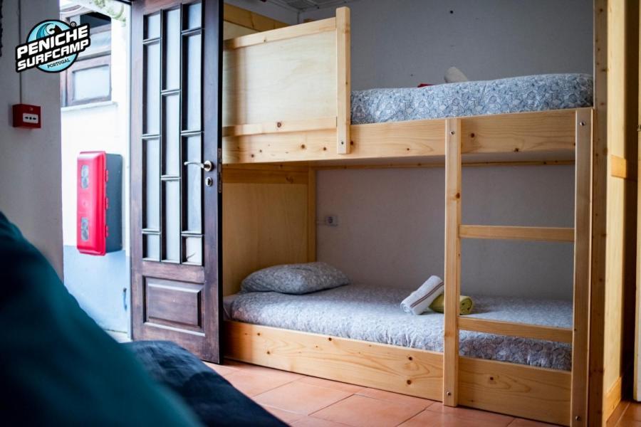 Estudios Lagido - Peniche Surf Camp Working Space & Surf เฟอร์เรล ภายนอก รูปภาพ